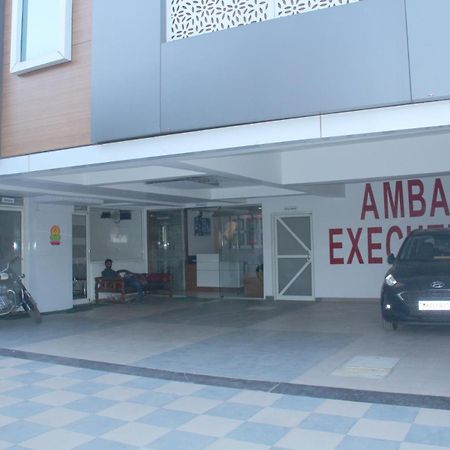 Hotel Ambai Executive Tuljapur Екстериор снимка