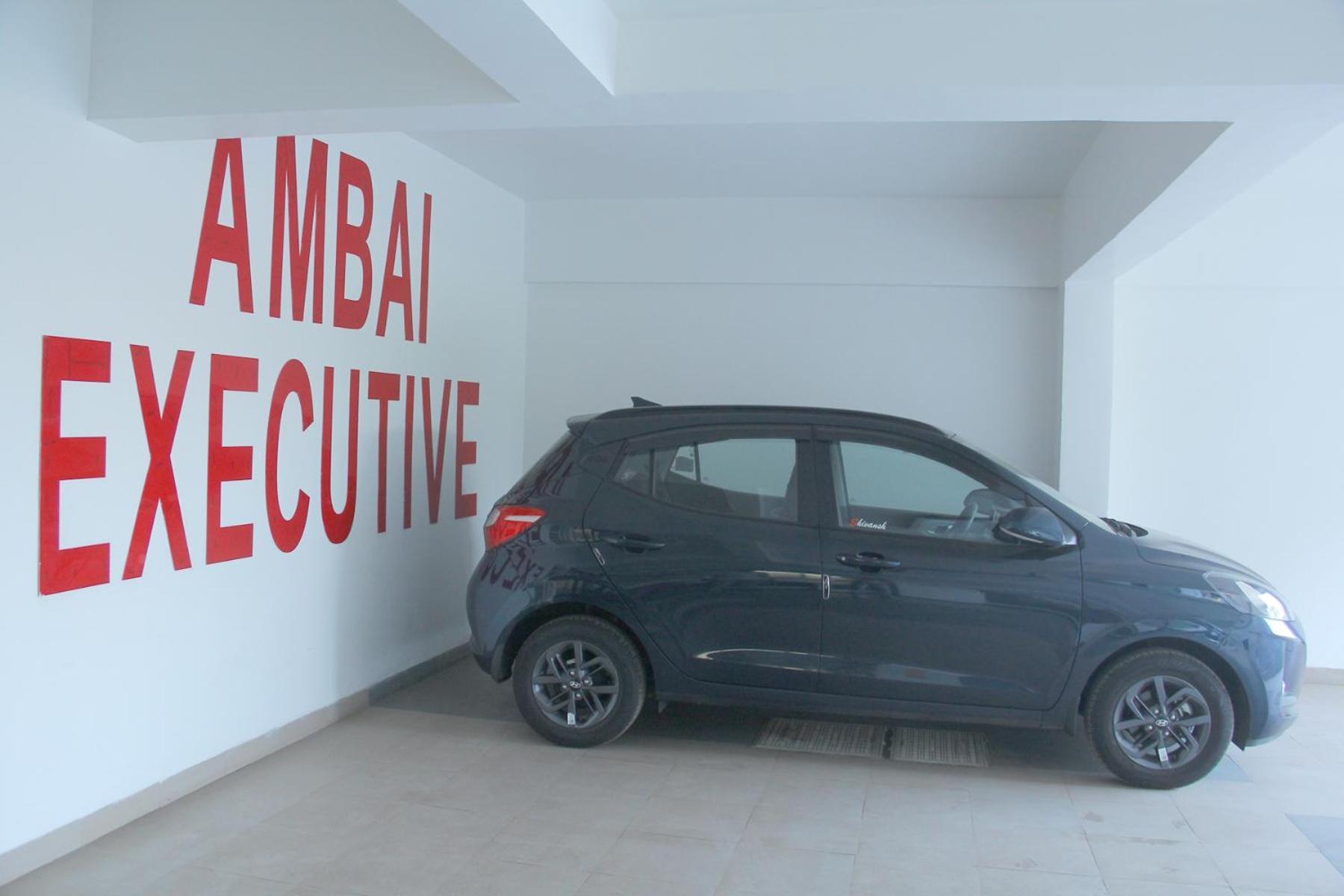 Hotel Ambai Executive Tuljapur Екстериор снимка
